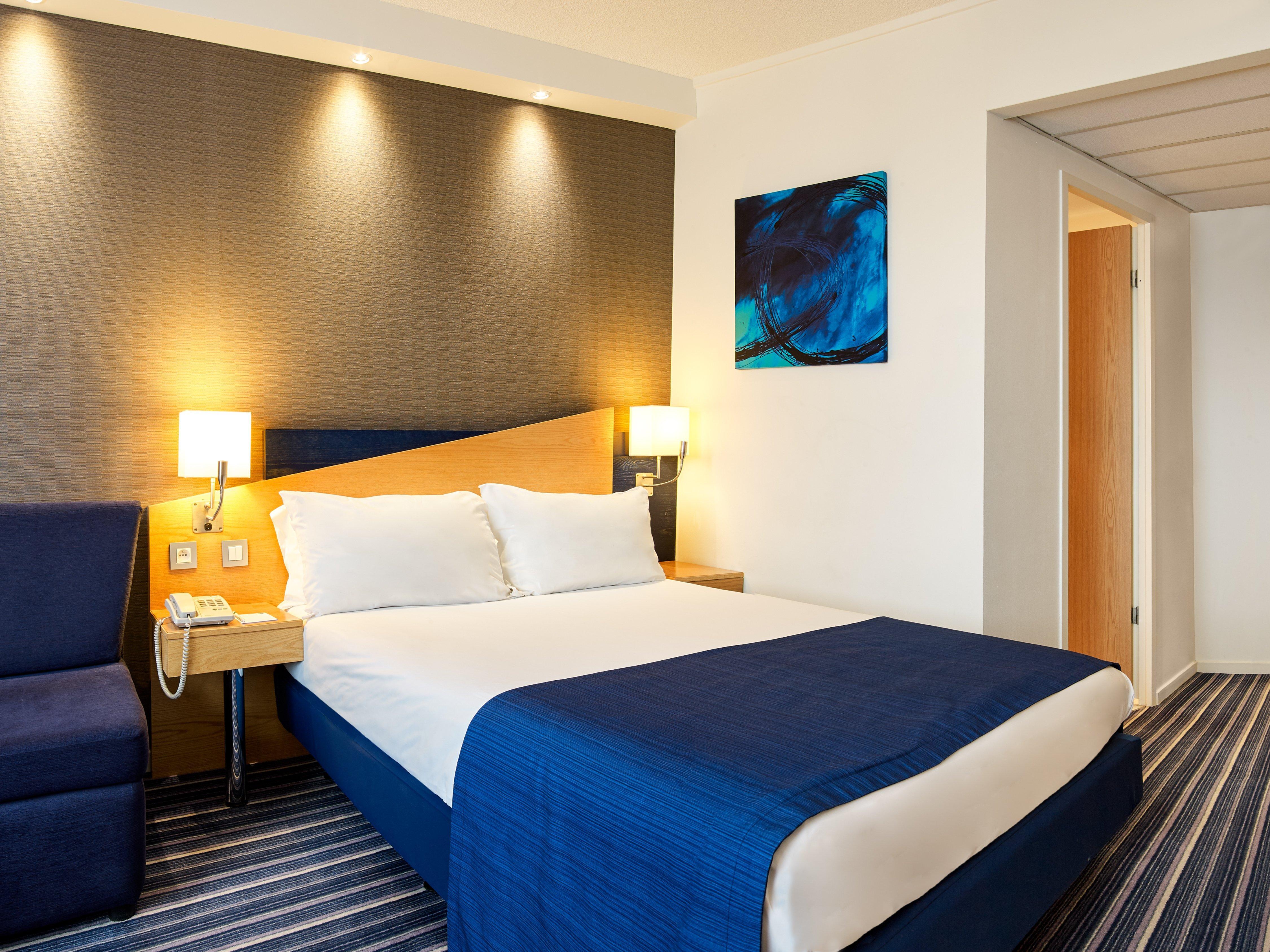 Holiday Inn Express Hasselt, An Ihg Hotel Экстерьер фото